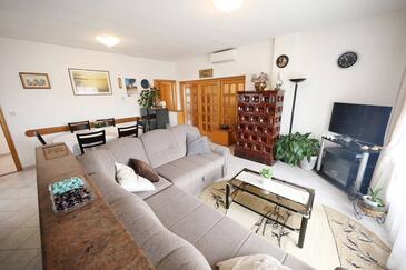 Appartementen aan zee Mali Iz, Iz - 27693