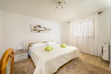 Dvoupokojový apartmán Medulin (A-27695-a)