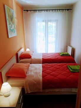 Apartments with WiFi Rovinj - 27697