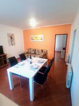 Apartments with WiFi Rovinj - 27697
