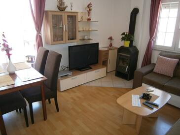 Jednopokojový apartmán Vodice (A-27710-a(