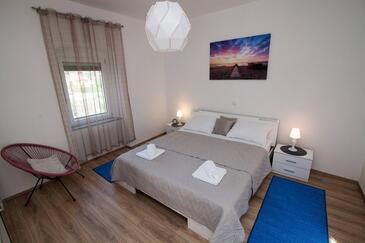 Casa de vacanţă cu parcare Pula - 27714