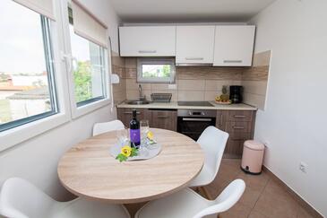 Casa de vacanţă cu parcare Pula - 27714