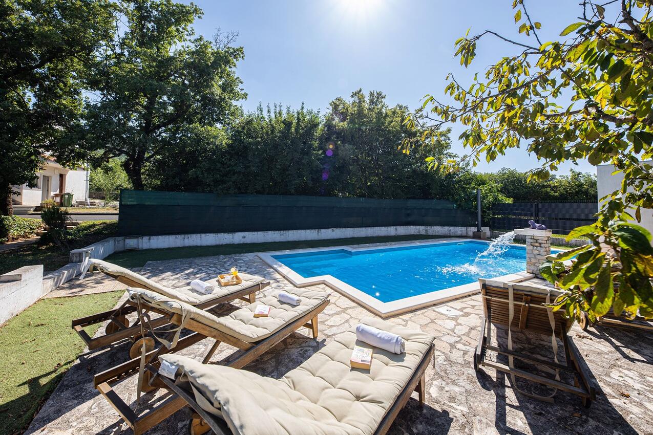 Vakantiehuis met zwembad Trolokve, Zagora - 27719