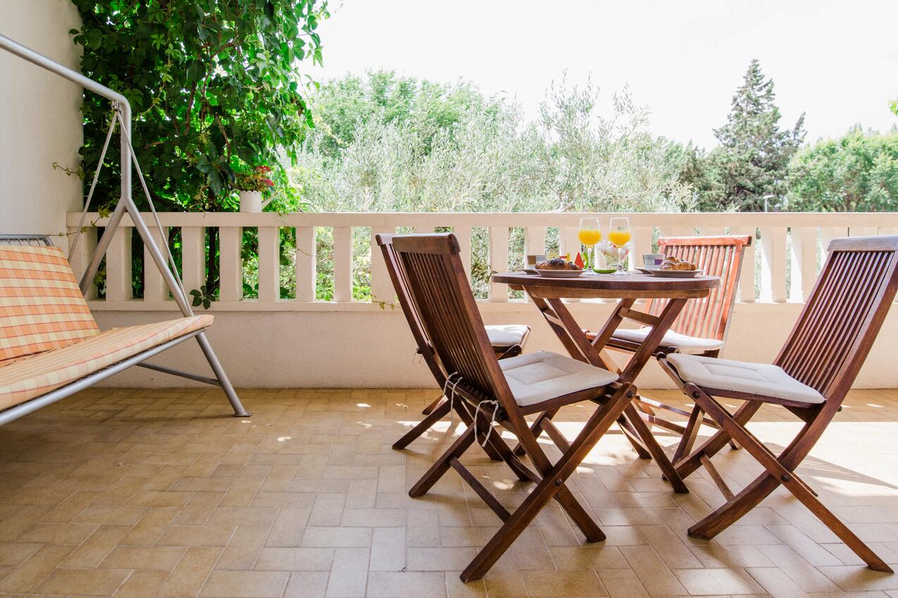 Apartmaji s parkingom Duće, Omiš - 2773