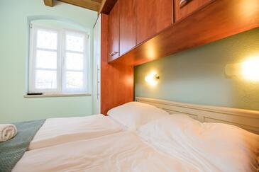 Ferienhaus mit Pool Dobrinj, Krk - 27738