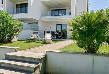 Apartments with parking space Malinska, Krk - 27749