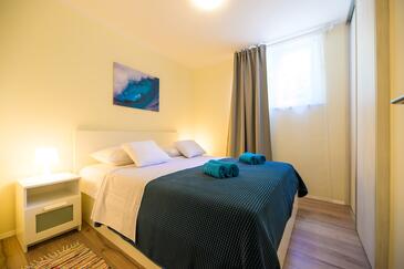 Feriehus med svømmebasseng Zupanje, Krk - 27752