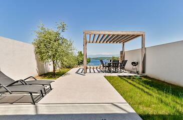 Apartamenty z parkingiem Kremenići, Krk - 27774 Adriatic.hr