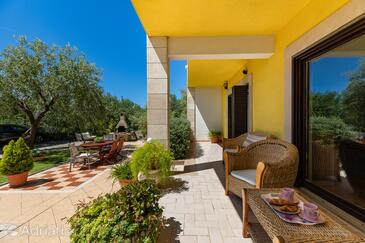 Apartmaji s parkingom Duće, Omiš - 2778