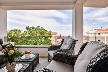 Apartamente cu parcare Malinska, Krk - 27781