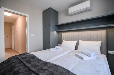 Apartamente cu parcare Malinska, Krk - 27781