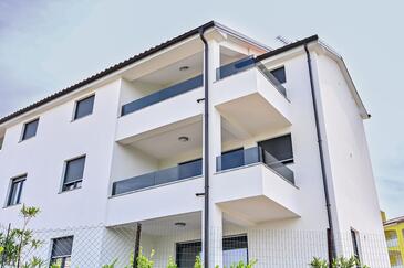 Apartmány s parkovištěm Malinska, Krk - 27781 Adriatic.hr