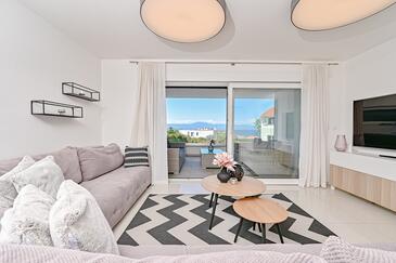 Apartmani s parkingom Kremenići, Krk - 27788