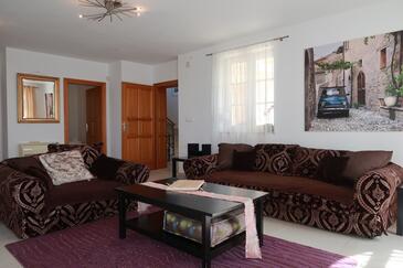 Family friendly house with a swimming pool Dobrinj, Krk - 27794