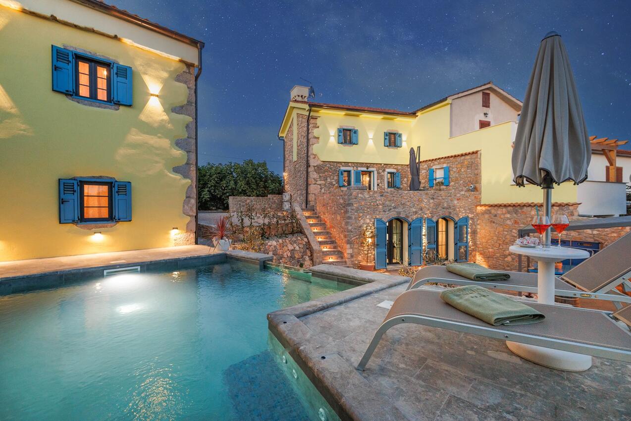 Luxusní vila s parkovištěm Kras, Krk - 27800