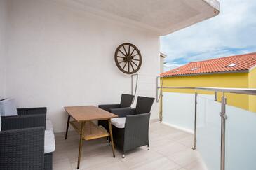 Jednopokojový apartmán Nemira Jednopokojový apartmán Nemira, Omiš (A-2781-b(