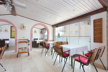 Appartementen en kamers aan zee Nemira, Omis - 2781