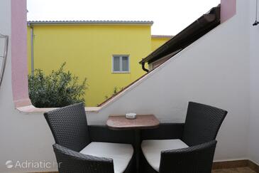 Apartments and rooms by the sea Nemira, Omiš - 2781