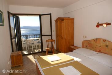 Apartments by the sea Nemira, Omiš - 2782