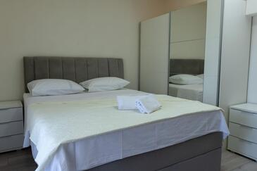 Holiday home with hot tub Kaštel Stari, Kaštela - 27823