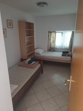 Апартаменты с парковкой Нови-Винодолски - Novi Vinodolski - 27824
