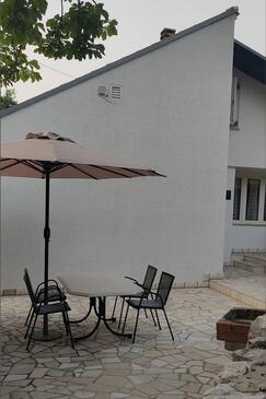 Apartmány s parkovištěm Novi Vinodolski - 27824 Adriatic.hr