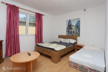 Ferienwohnungen mit Parkplatz Gradac, Makarska - 2784