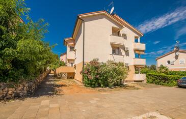 Leiligheter med parkering Zupanje, Krk - 27846 Adriatic.hr