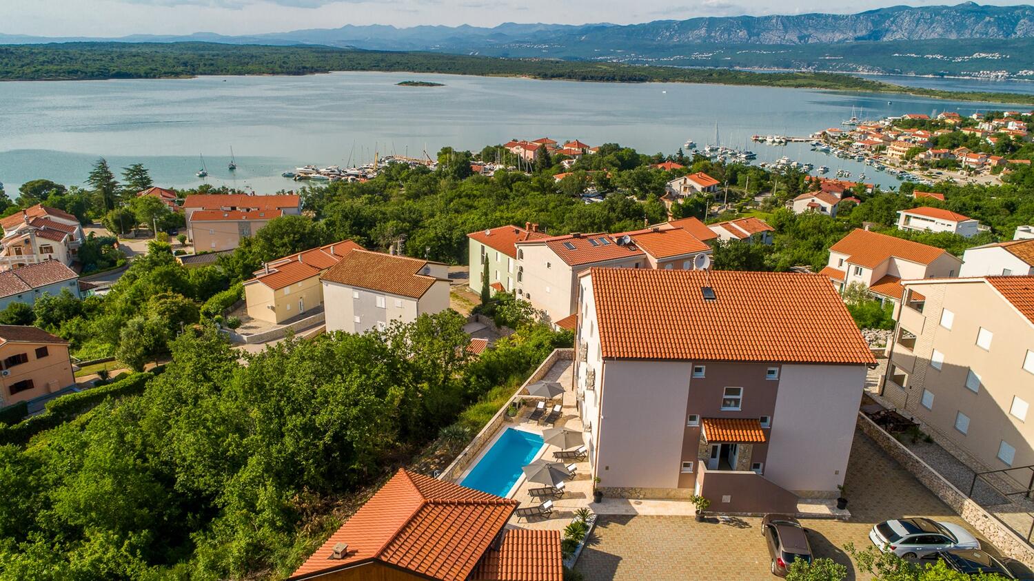 Family-friendly apartments with swimming pool Županje, Krk - 27847