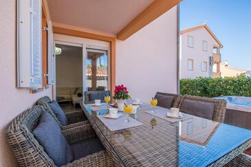 Dvosobni apartma Županje, Krk (A-27848-a(