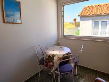 Dwupokojowy apartament Primosten (A-27855-a)