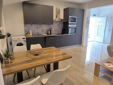 Apartmani s parkingom Primošten Burnji, Primošten - 27873