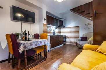 Appartementen aan zee Primosten - 27876