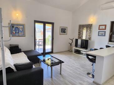 Apartamenty z internetem Primosten - 27877