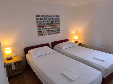 Apartmány s parkovištěm Primošten - 27879