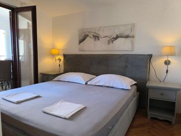 Apartmány s parkovištěm Primošten - 27879