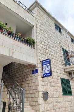 Ferienwohnungen Mit Parkplatz Makarska - 27892 - Makarska