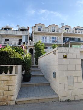 Appartamenti Con Parcheggio Bol, Brazza - Brač - 27896 - Bol