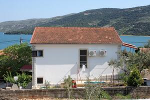 Apartamentos junto al mar Marina, Trogir - 2791