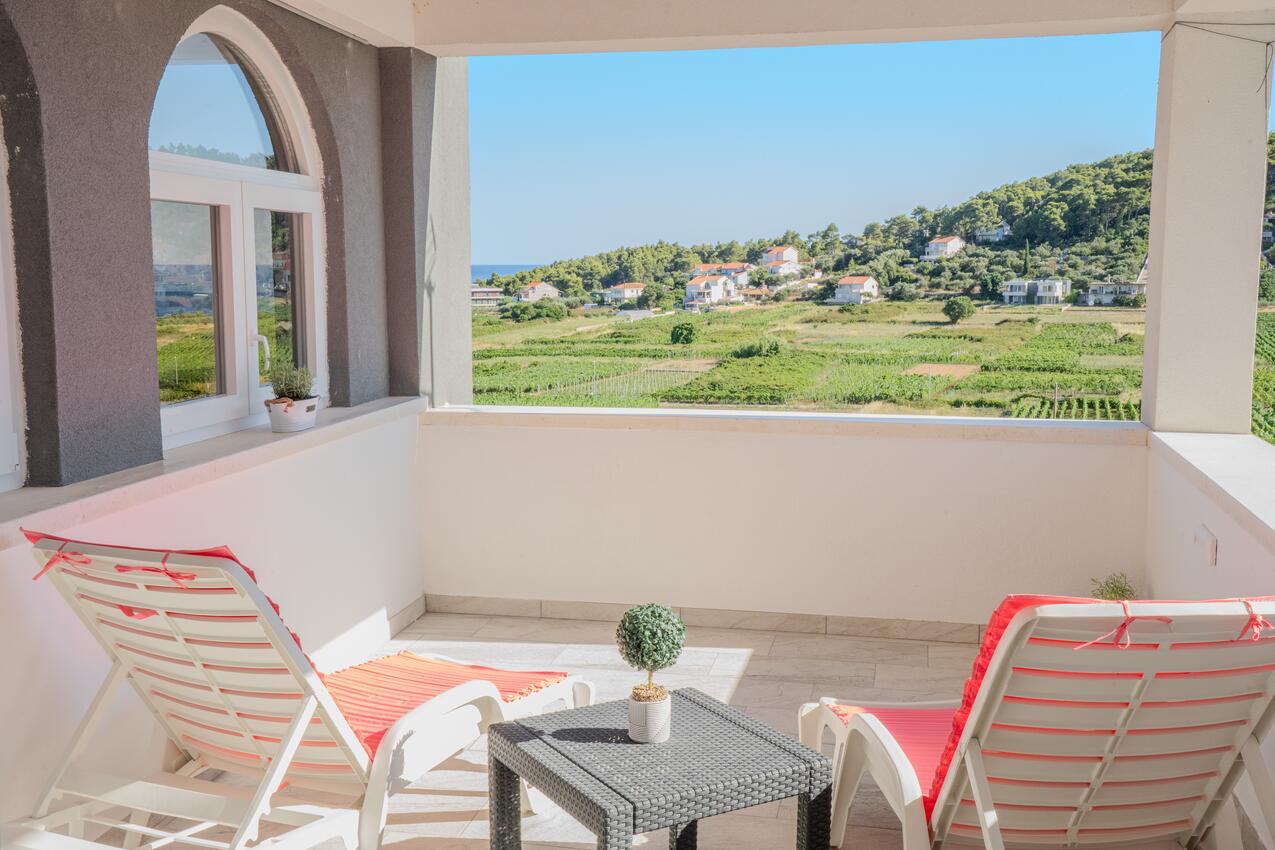 Апартаменты с парковкой Лумбарда - Lumbarda, Корчула - Korčula - 27912