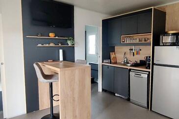 Tweekamerappartement Sukosan, Zadar (A-27937-a)