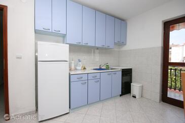 Apartments with parking space Rastići, Čiovo - 2794