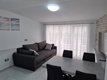 Apartments with parking space Pridraga - Cuskijaš, Novigrad - 27969