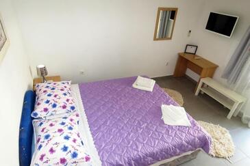 Apartamentos con parking Makarska - 27979