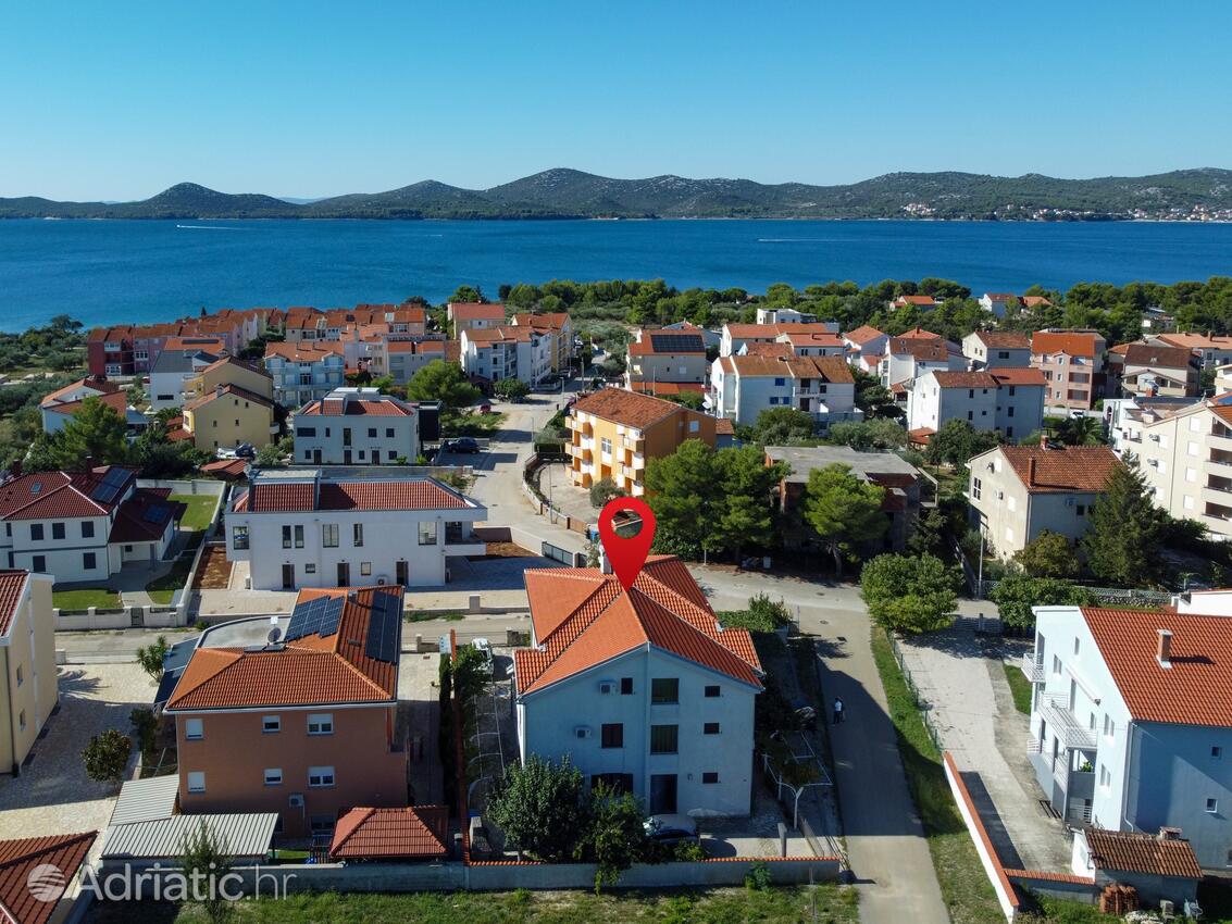 Apartmány s parkovištěm Biograd na Moru, Biograd - 28007