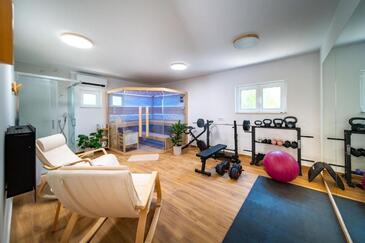 Třípokojový apartmán Palit, Rab (A-28017-a)