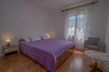 Apartments with parking space Mali Lošinj, Lošinj - 28022