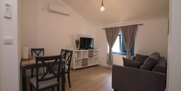 1-Zimmer-Ferienwohnung Veli Losinj, Losinj (A-28039-c)
