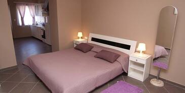 Eenkamerappartement Veli Losinj, Losinj (A-28049-a)